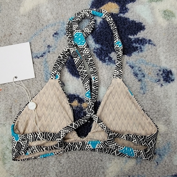 acacia Yelapa Bikini Top in Thai size S NWT - Picture 2 of 6